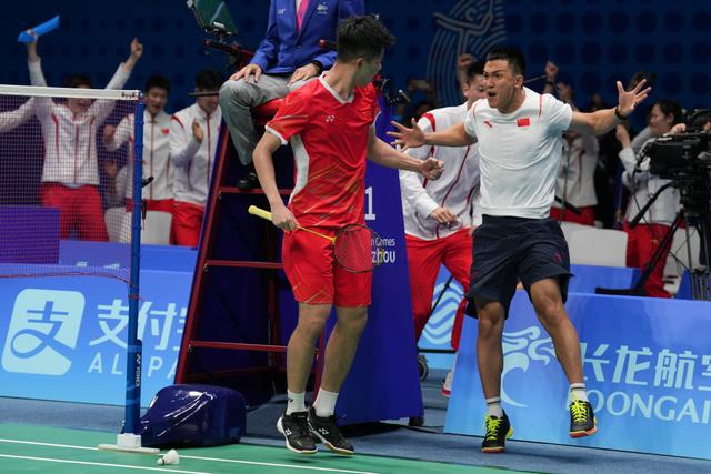 丹麦队碾压日本队，李梓嘉带队取胜