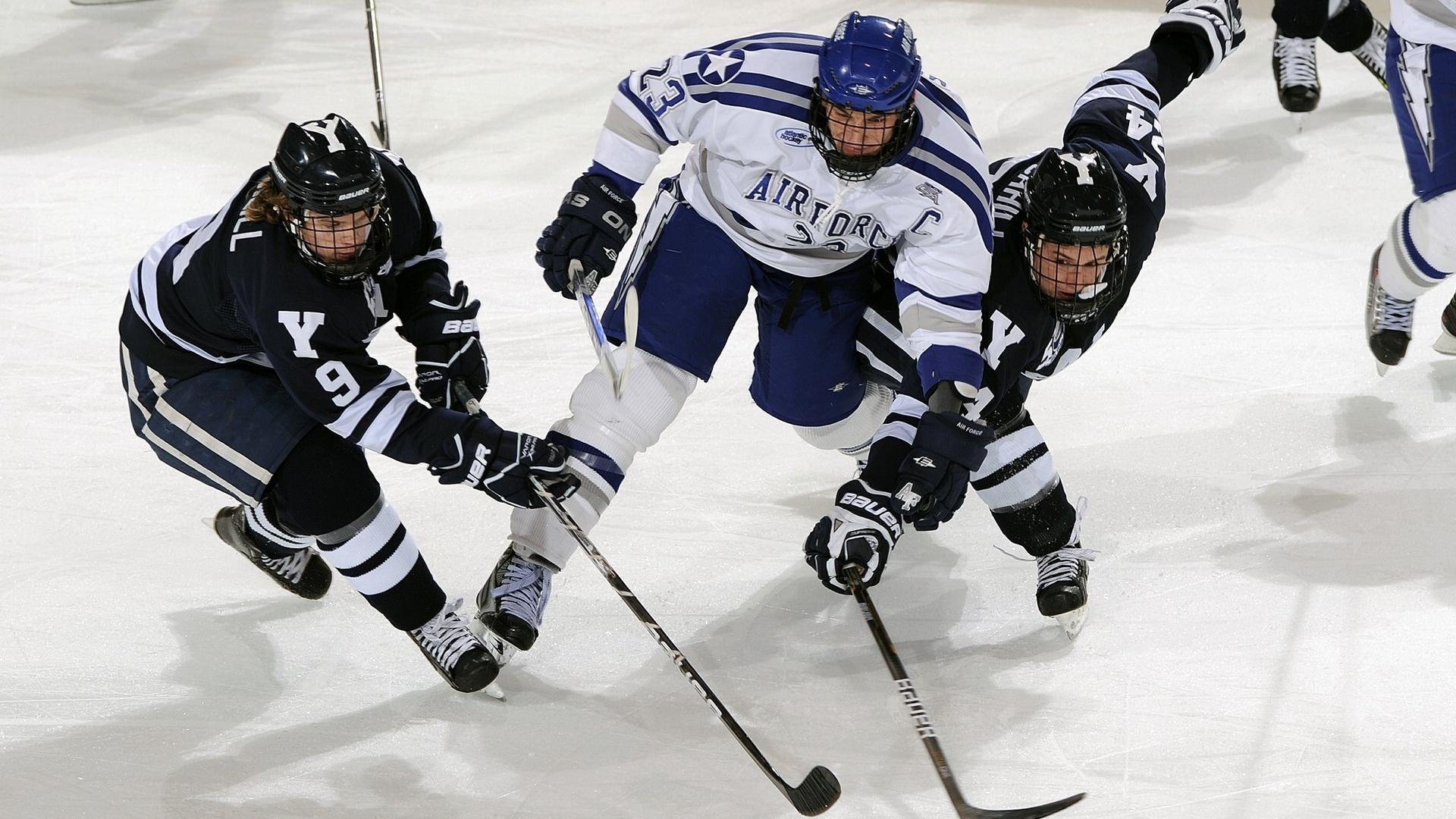 喀麦隆雄狮怒吼，1-0力克牙买加！无名英雄卡瓦哈尔，一战封神定乾坤